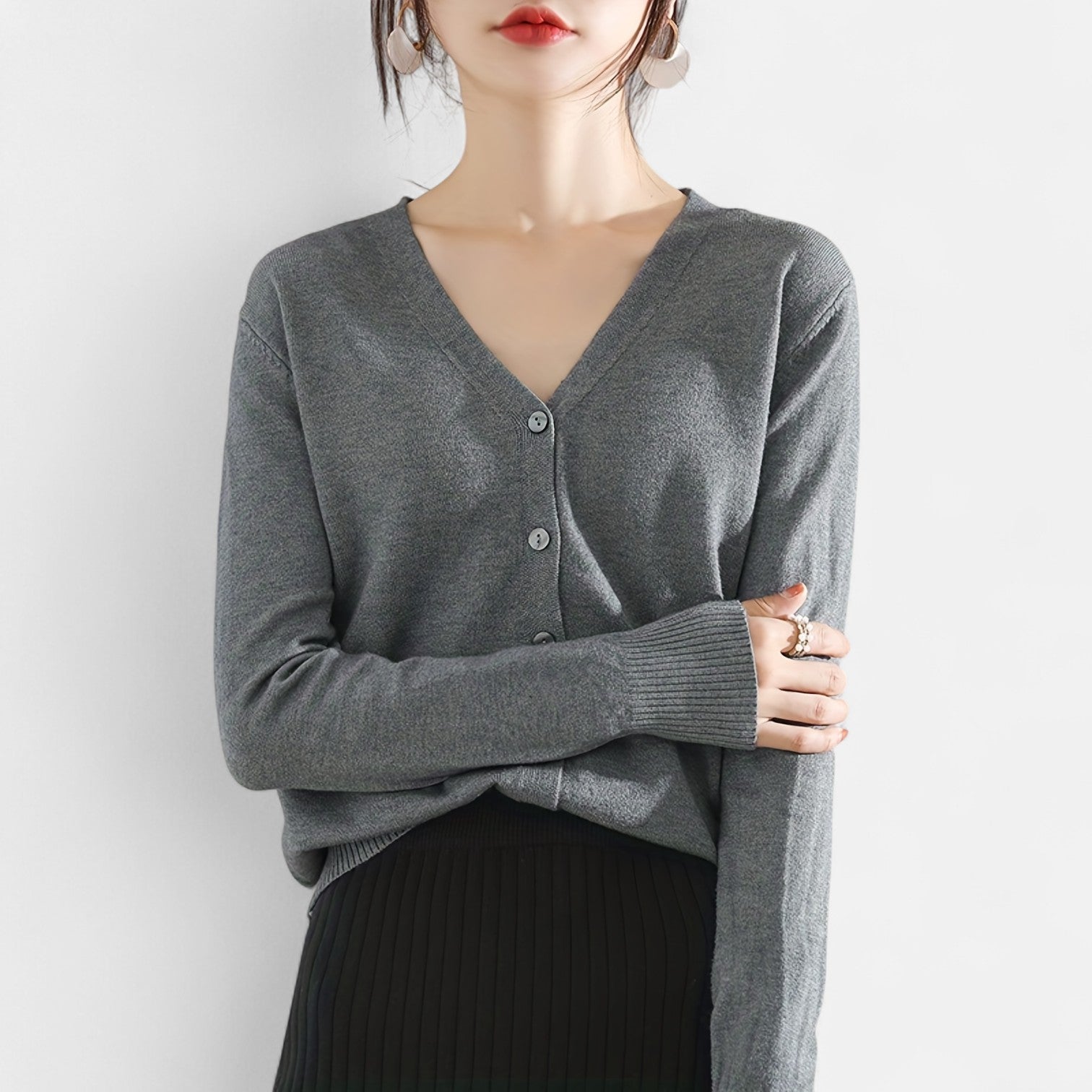 Monorez - Chic Casual V-Neck Button-Up Cardigan